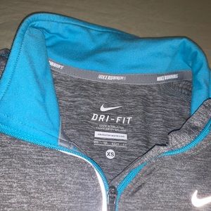 Women’s half zip running top- Nike element